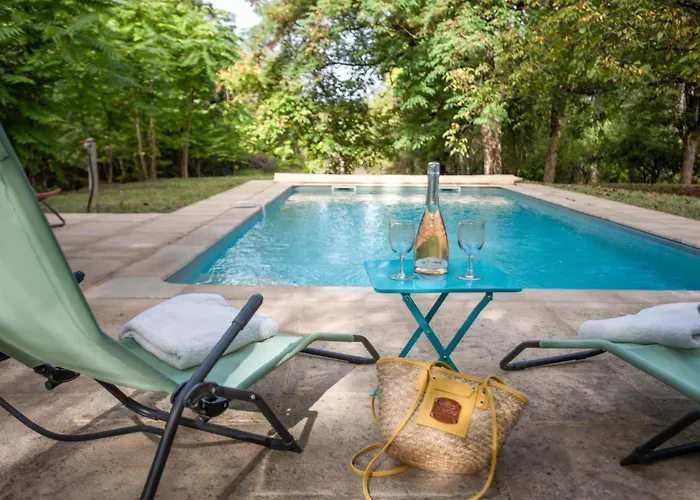 Les Follets Feriehus *